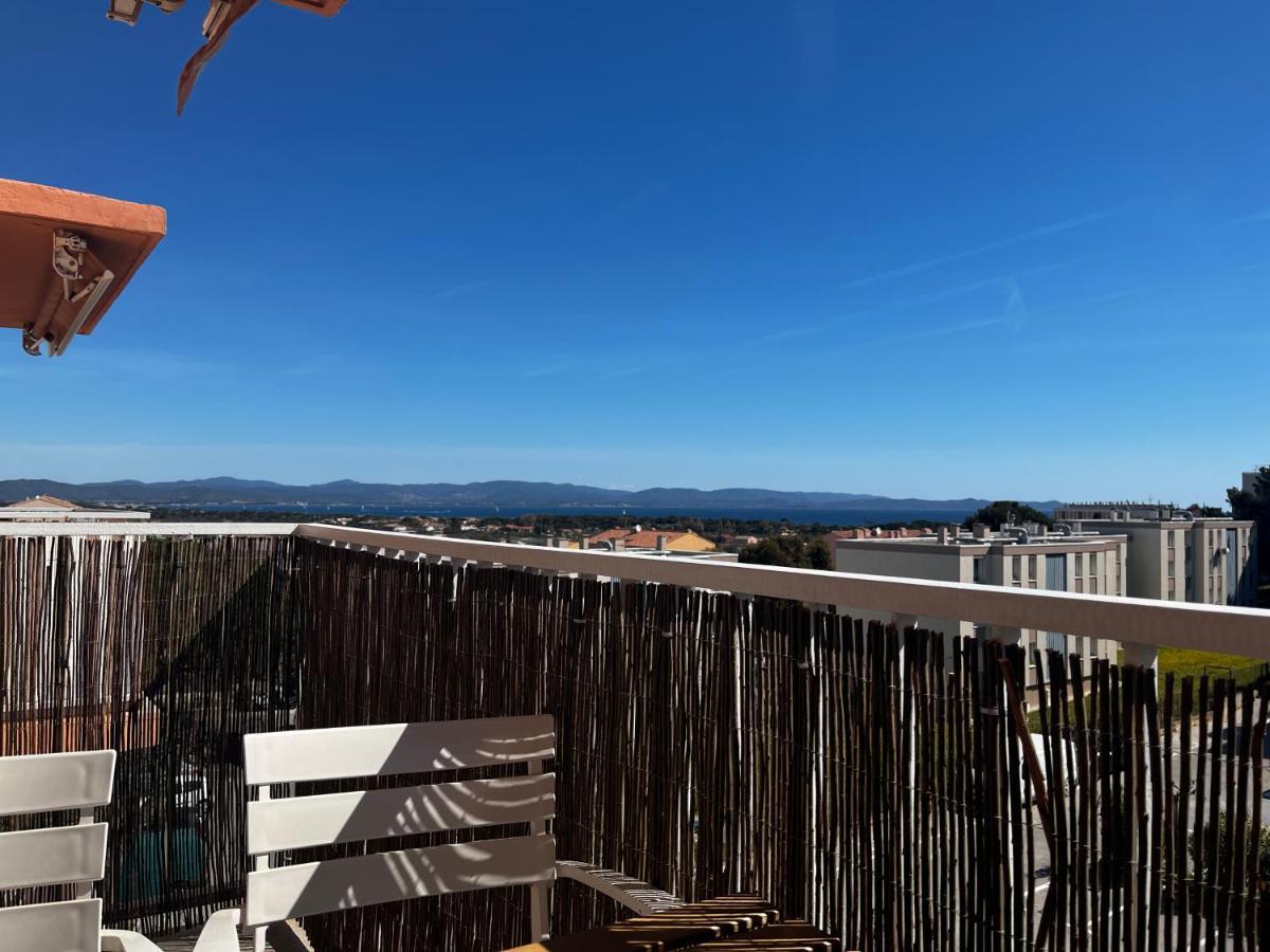 Vacances Arbanaises - Appartements Giens Йер Экстерьер фото